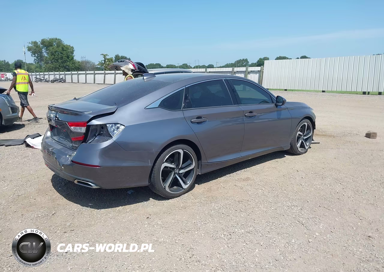 2020 Honda Accord Sport VIN:1HGCV1F3XLA158240 - 4