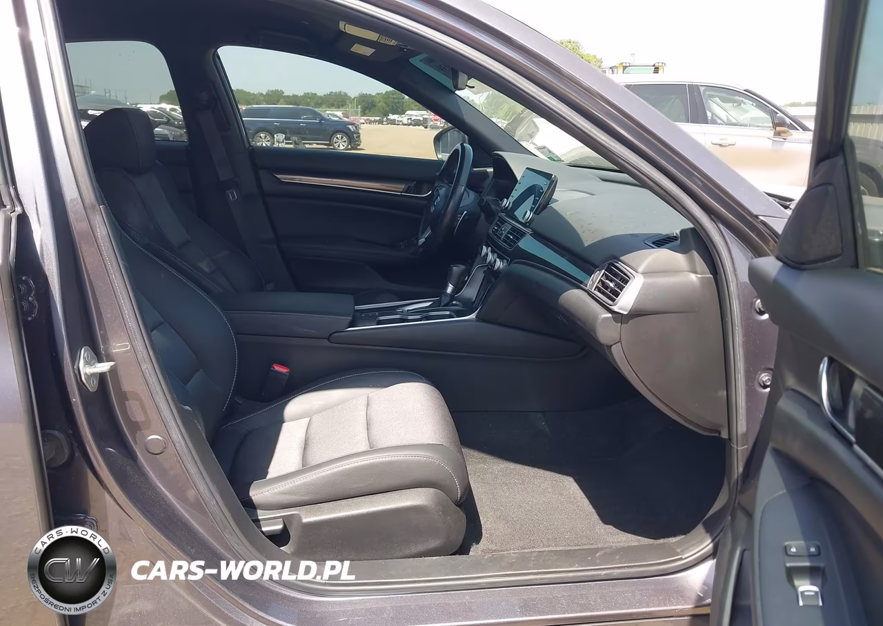 2020 Honda Accord Sport VIN:1HGCV1F3XLA158240 - 5