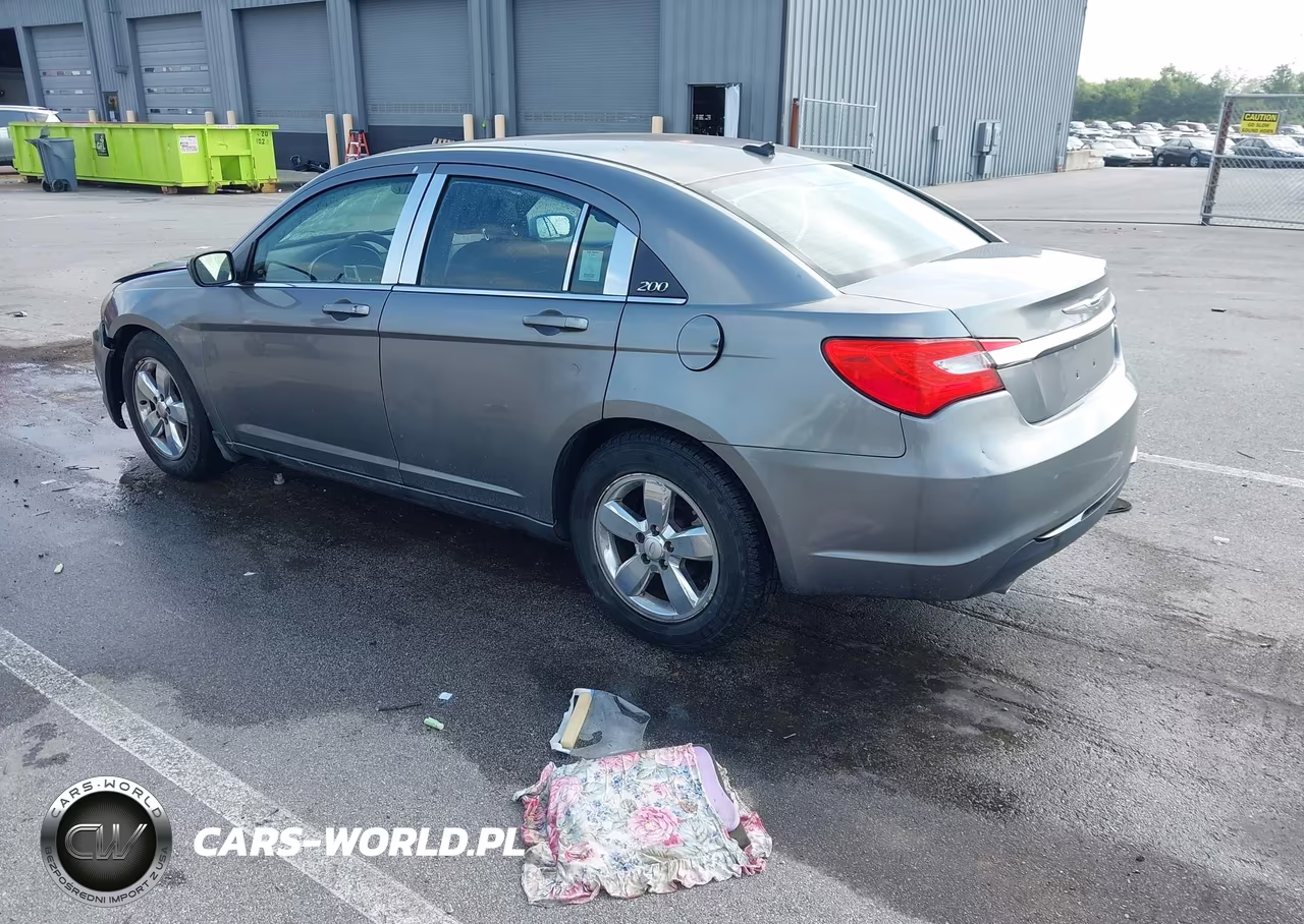 2011 Chrysler 200 S VIN:1C3BC8FG3BN615848 - 3