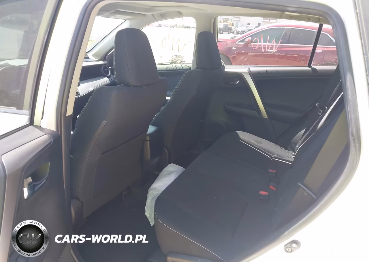 2018 Toyota Rav4 Xle VIN:JTMWFREVXJJ206732 - 8