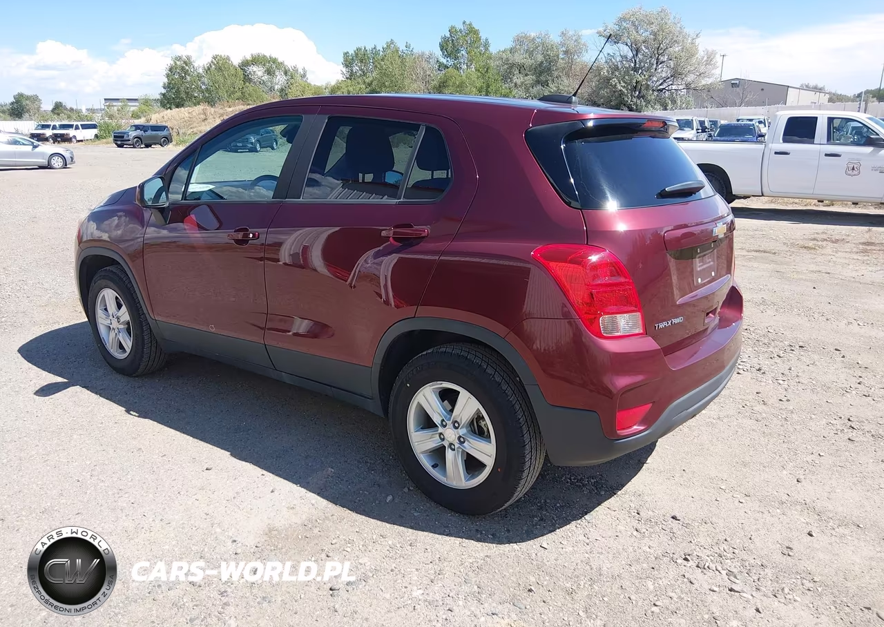 2017 Chevrolet Trax Ls VIN:3GNCJNSB3HL242258 - 3