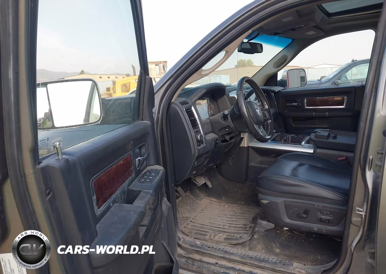 2012 Ram 3500 Laramie VIN:3C63D3JL8CG302509 - 6