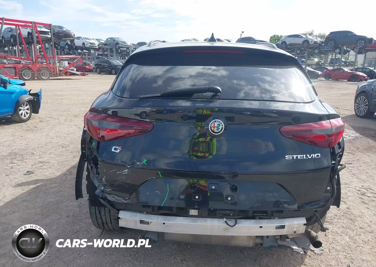 2018 Alfa Romeo Stelvio Ti Sport Awd VIN:ZASFAKNN0J7B99218 - 17