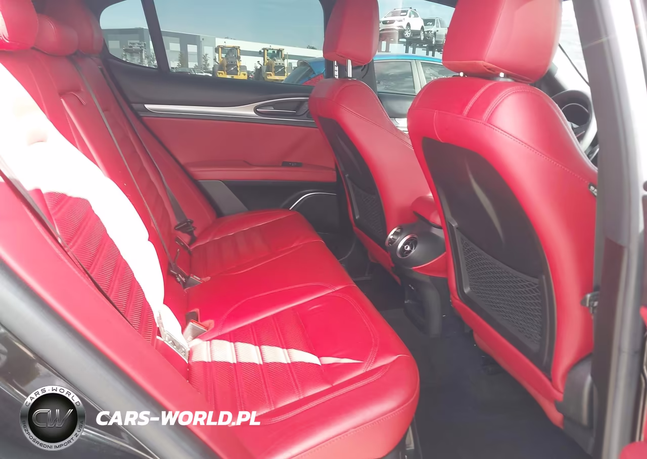 2018 Alfa Romeo Stelvio Ti Sport Awd VIN:ZASFAKNN0J7B99218 - 8