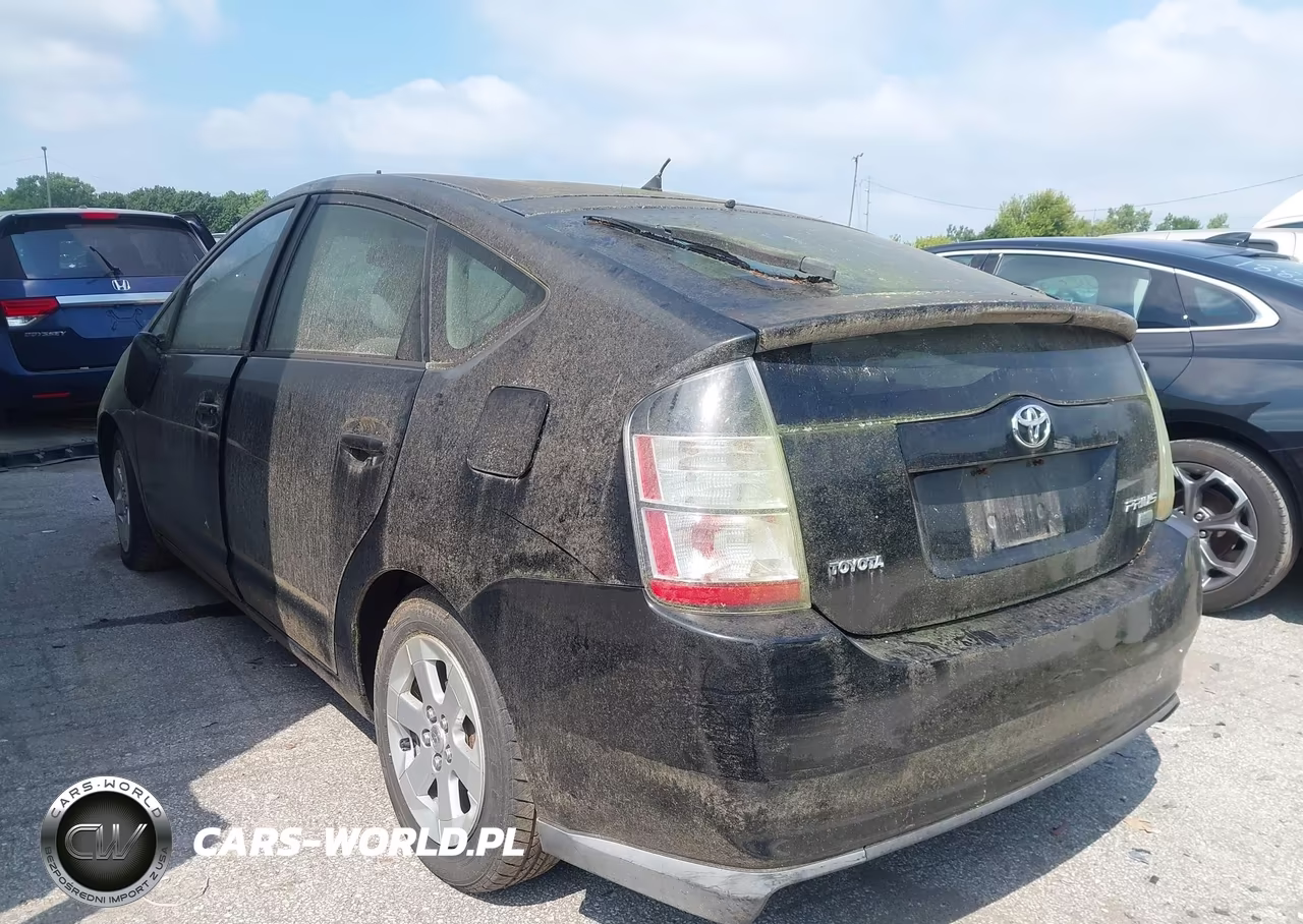 2005 Toyota Prius VIN:JTDKB20U653077026 - 3
