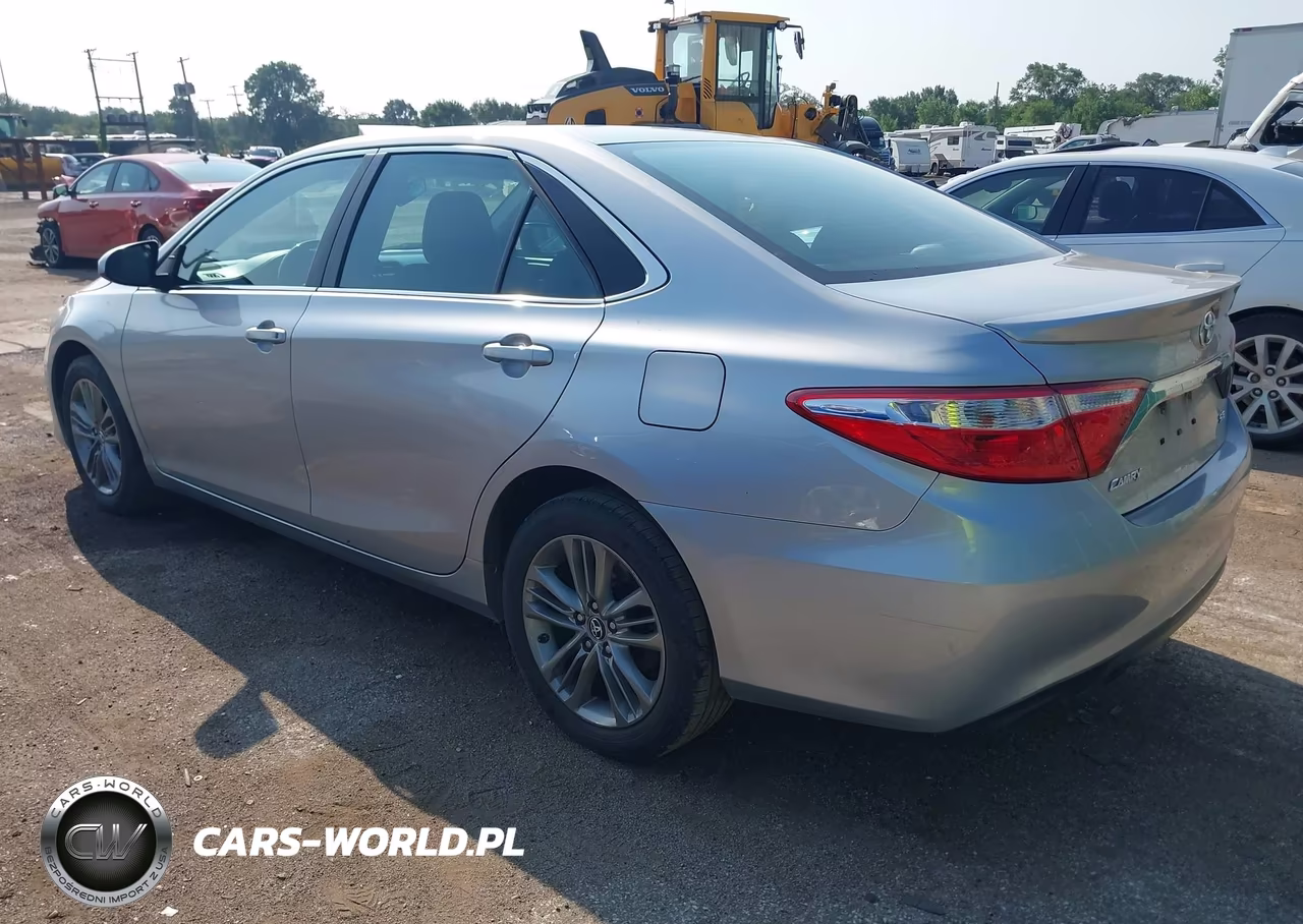 2017 Toyota Camry Se VIN:4T1BF1FK7HU321426 - 3