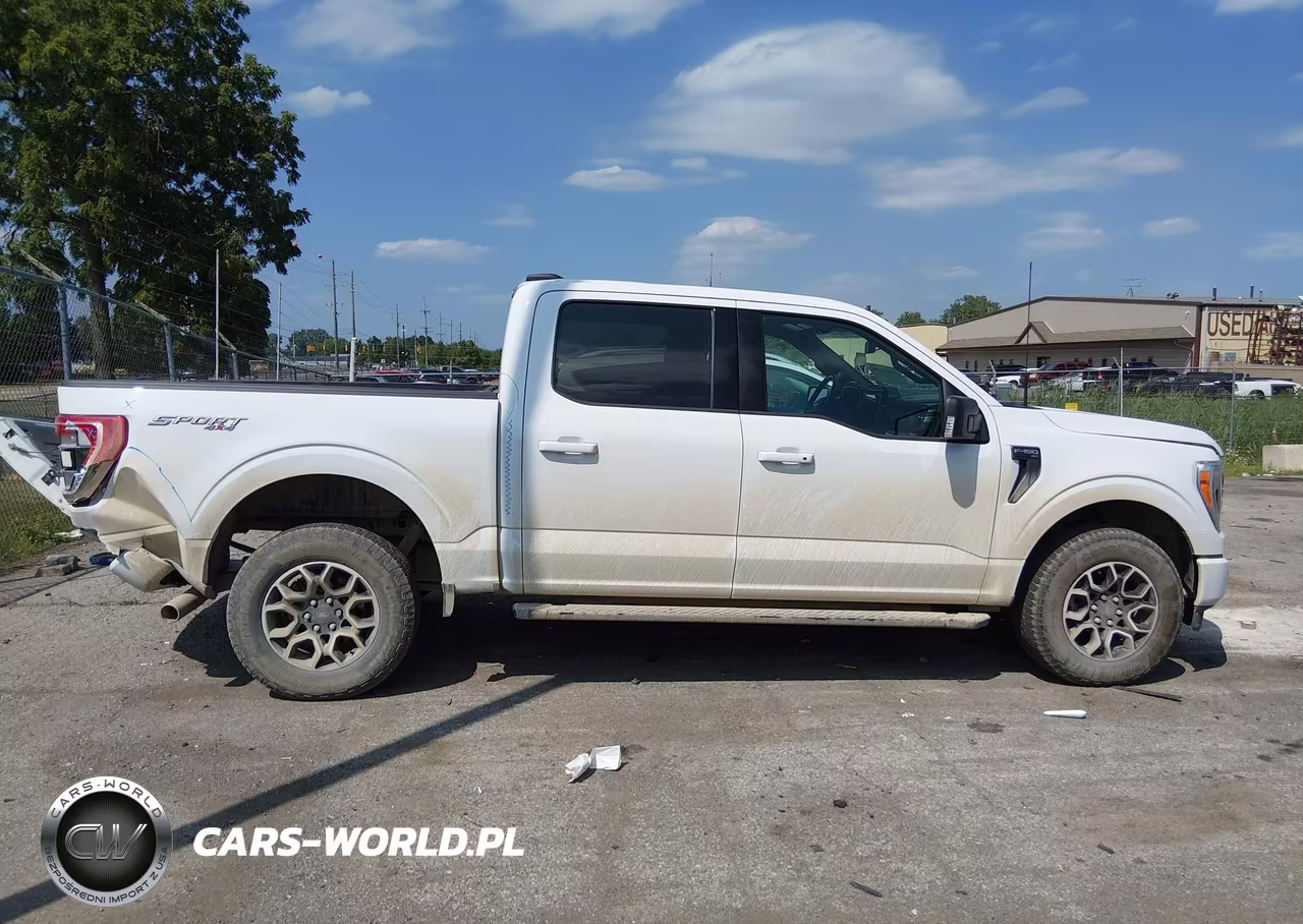 2023 Ford F-150 Xlt VIN:1FTFW1E80PFC20758 - 13
