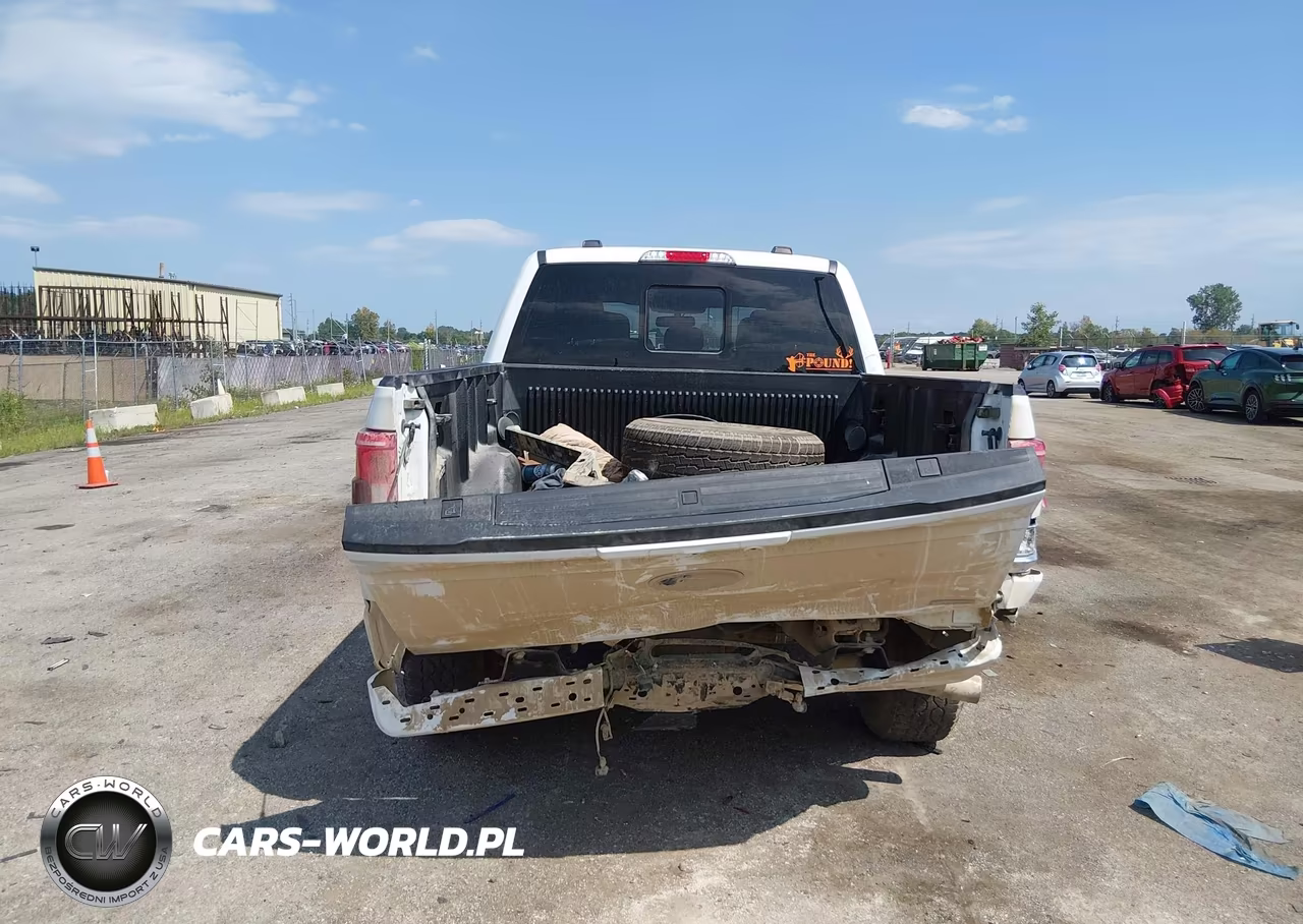 2023 Ford F-150 Xlt VIN:1FTFW1E80PFC20758 - 16
