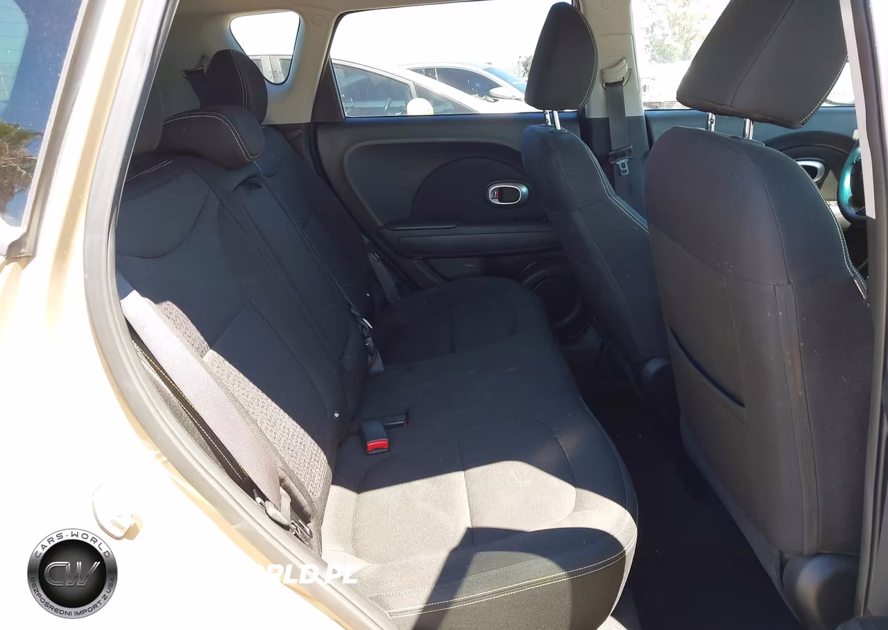 2014 Kia Soul + VIN:KNDJP3A55E7039385 - 8