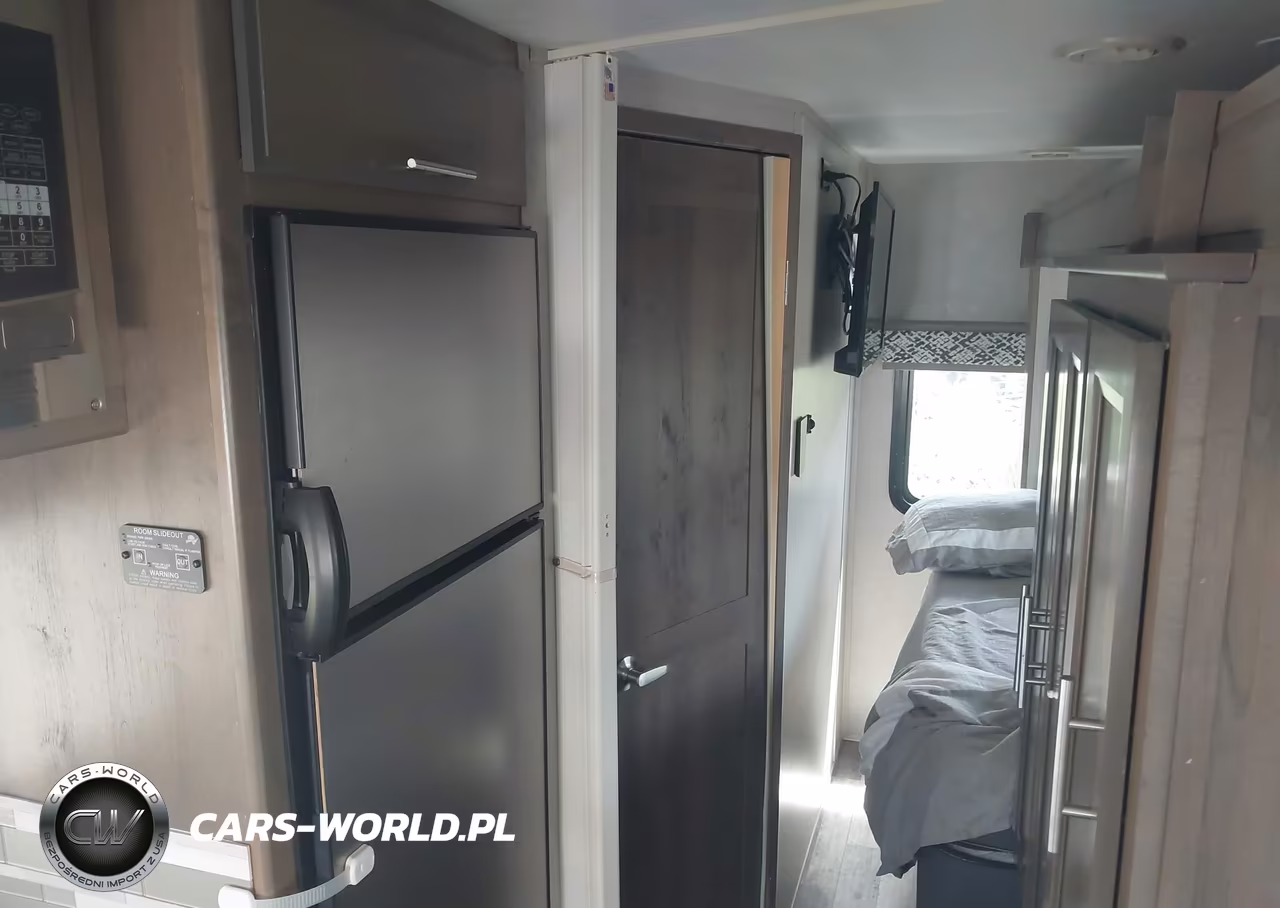 2019 Mercedes-Benz Sprinter 4500 Standard Roof V6 VIN:WDAPF4CD6KN033970 - 16