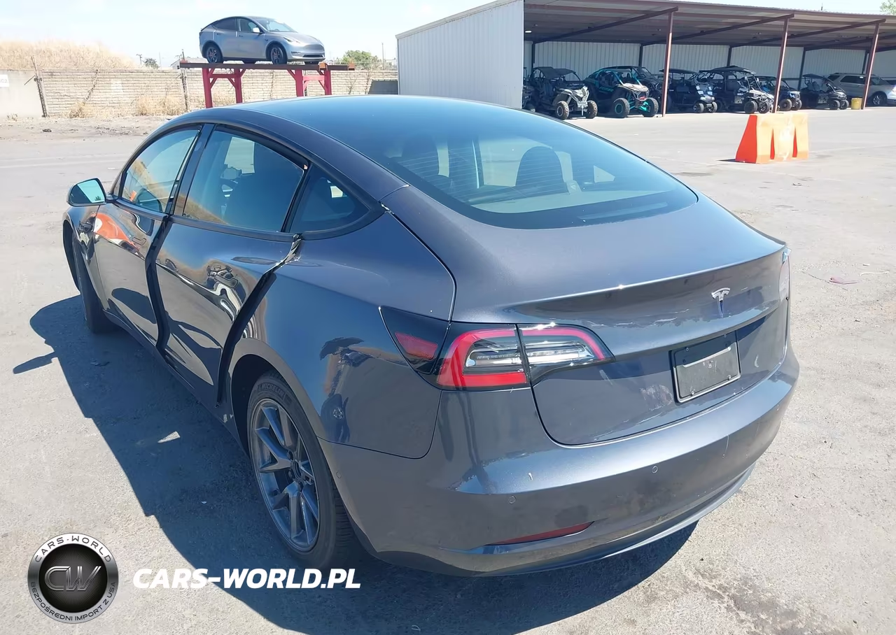 2022 Tesla Model 3 Rear-Wheel Drive VIN:5YJ3E1EA7NF328823 - 3