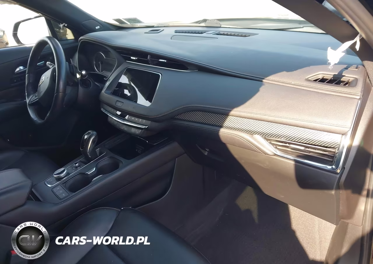 2019 Cadillac Xt4 Sport VIN:1GYFZFR42KF214586 - 5
