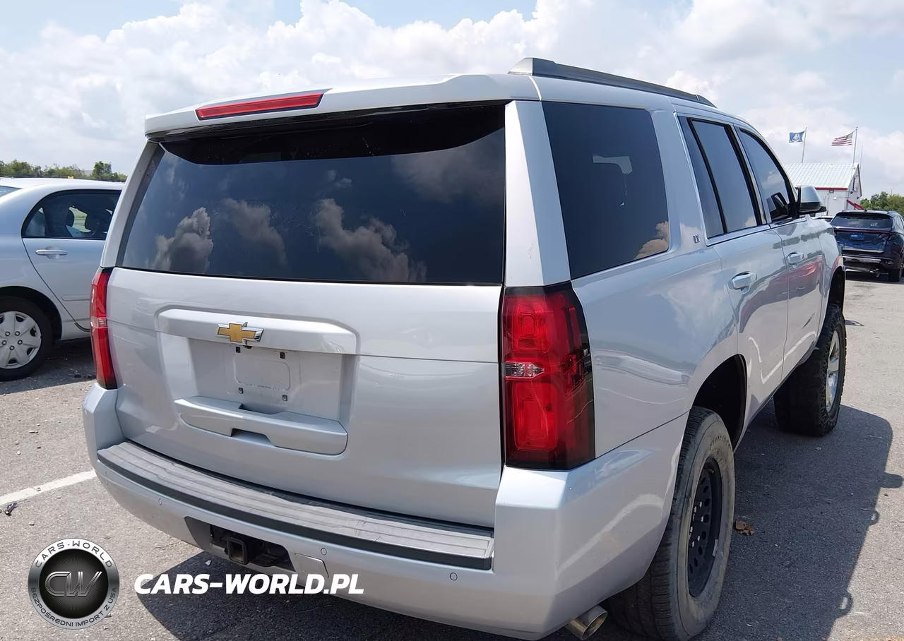 2015 Chevrolet Tahoe Lt VIN:1GNSCBKC8FR509929 - 4