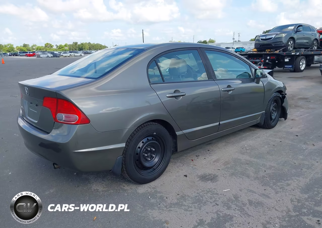 2008 Honda Civic Lx VIN:2HGFA16598H351420 - 4