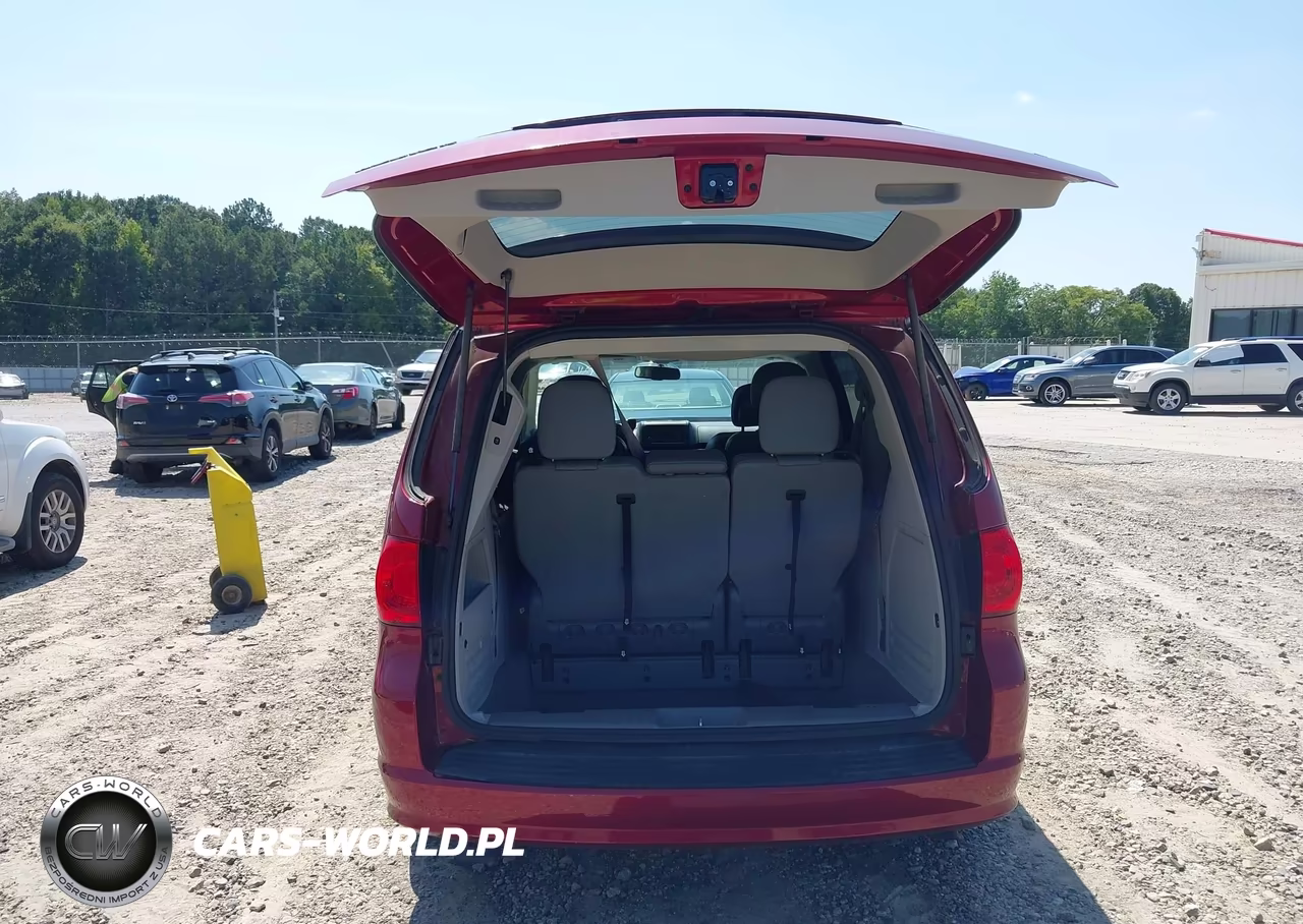 2012 Volkswagen Routan Se VIN:2C4RVABG7CR193928 - 13