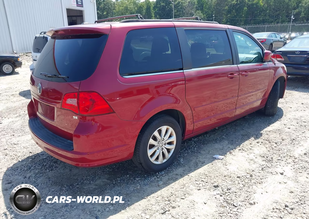 2012 Volkswagen Routan Se VIN:2C4RVABG7CR193928 - 4