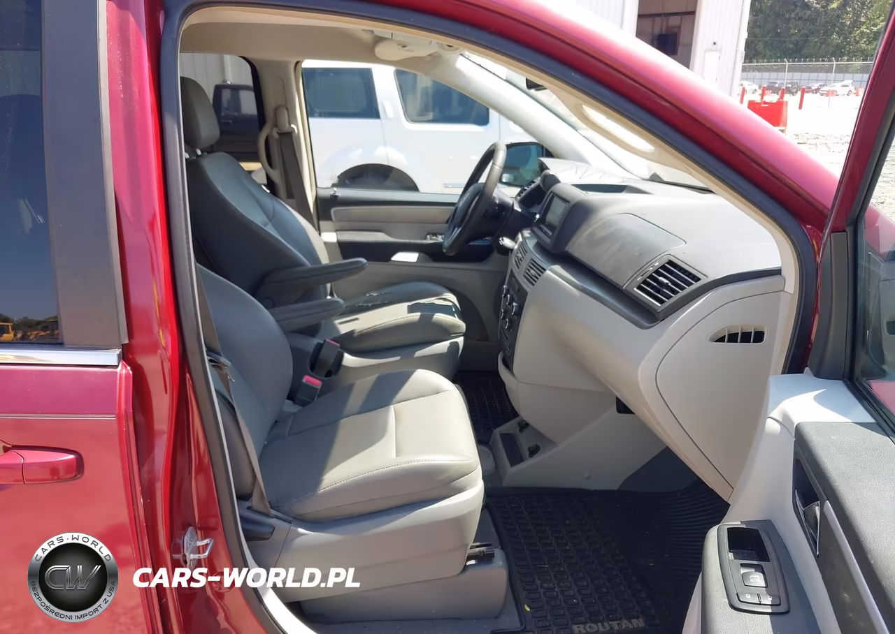 2012 Volkswagen Routan Se VIN:2C4RVABG7CR193928 - 5