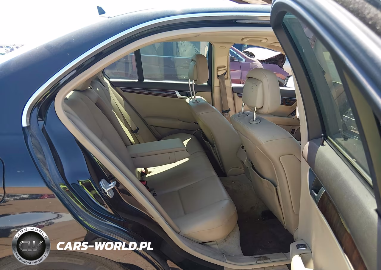 2013 Mercedes-Benz C 250 Sport VIN:WDDGF4HB7DA808863 - 8