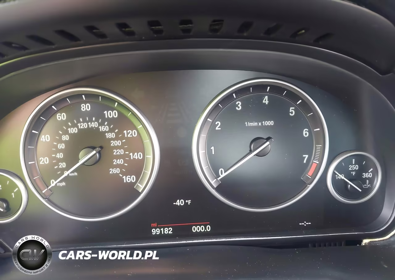 2017 BMW X3 xDrive28I VIN:5UXWX9C34H0W71939 - 7