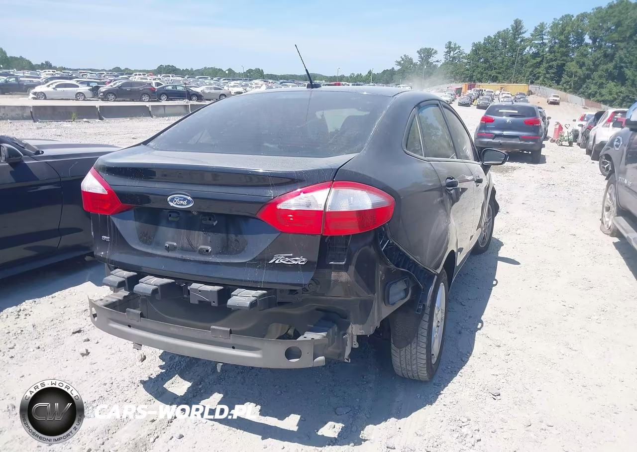 2018 Ford Fiesta Se VIN:3FADP4BJ2JM131462 - 4