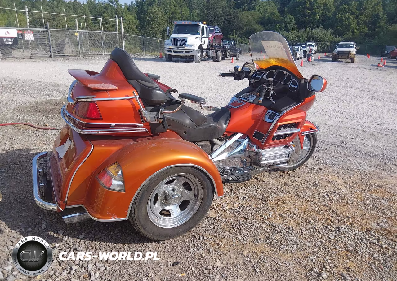 2003 Honda Gl1800 VIN:1HFSC47003A211944 - 4