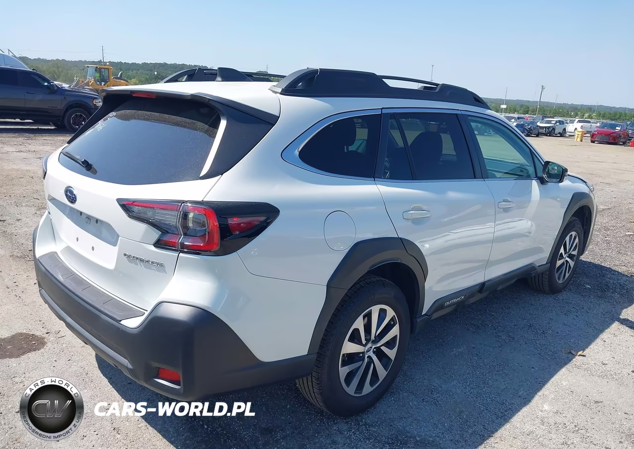 2023 Subaru Outback Premium VIN:4S4BTAFCXP3220340 - 4