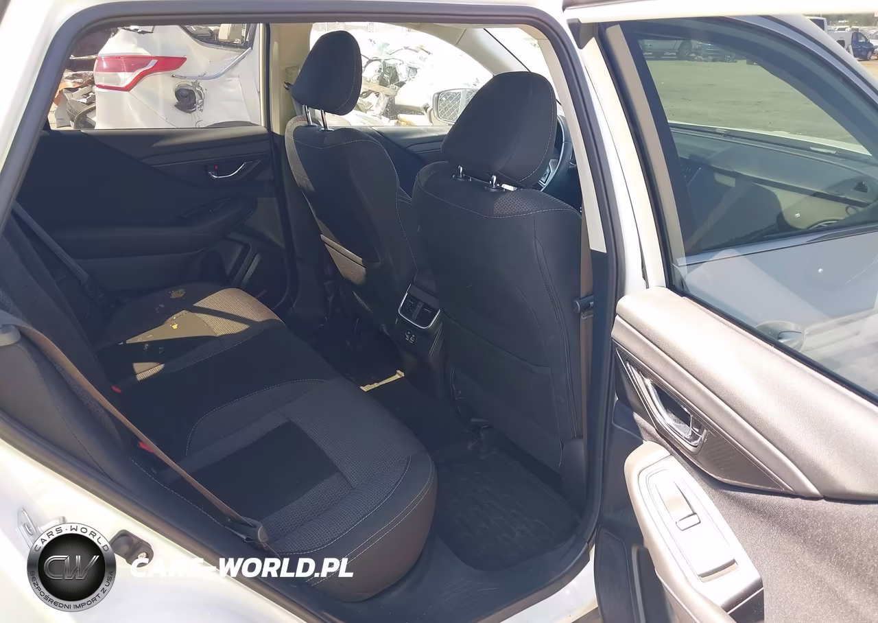 2023 Subaru Outback Premium VIN:4S4BTAFCXP3220340 - 8