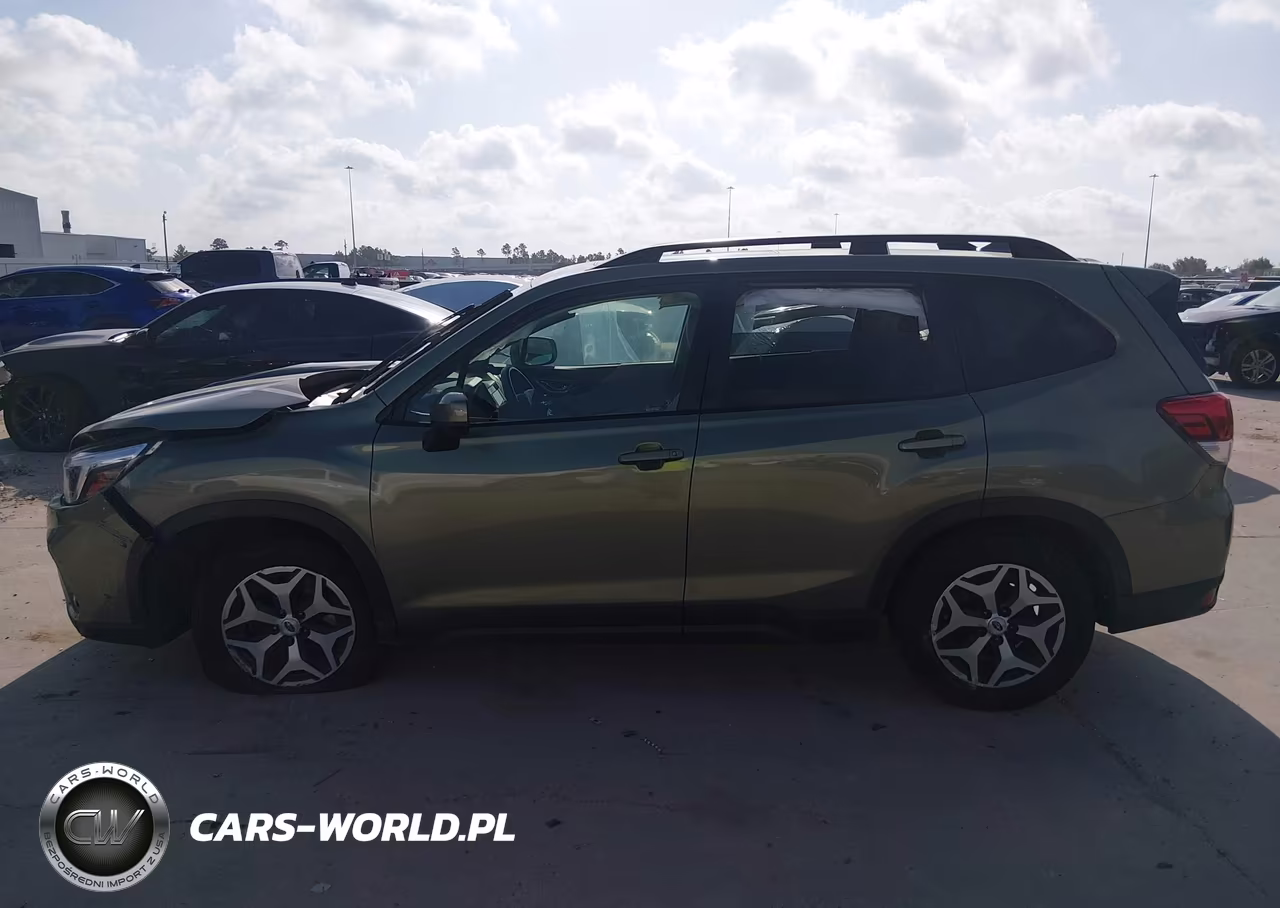 2021 Subaru Forester Premium VIN:JF2SKAJCXMH436459 - 15