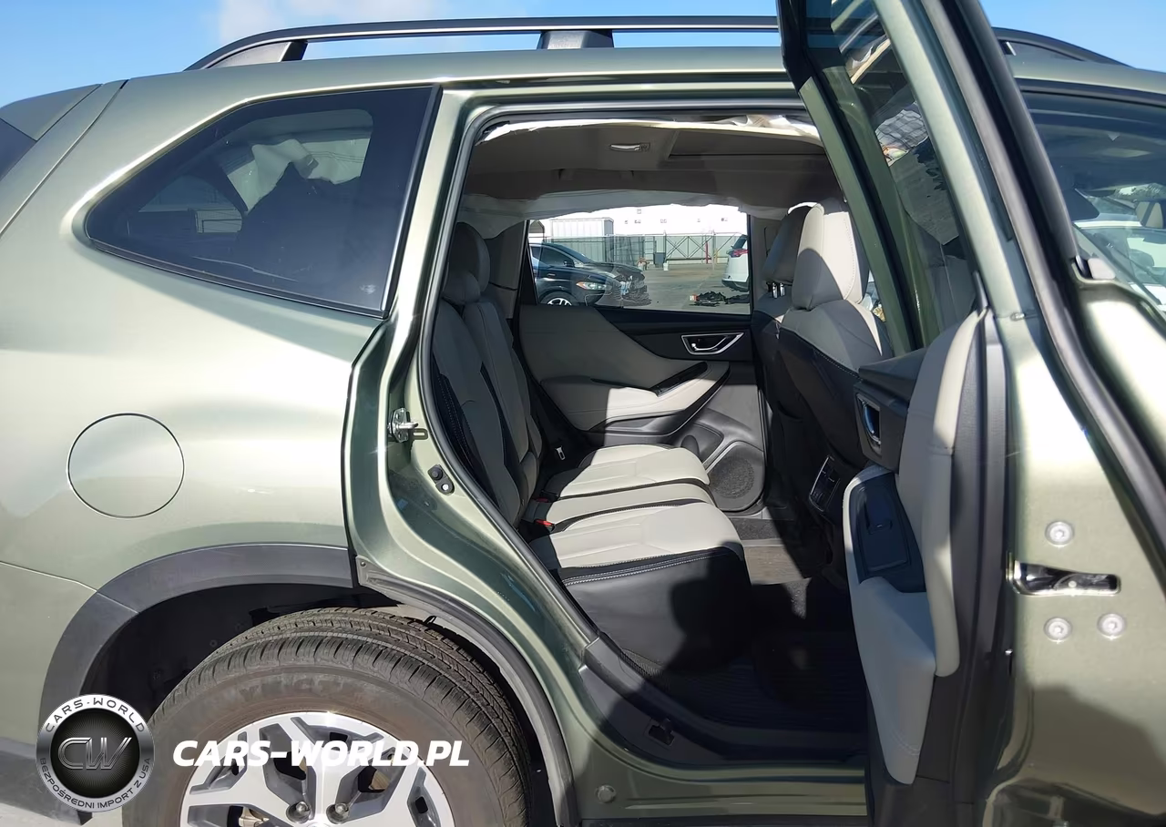 2021 Subaru Forester Premium VIN:JF2SKAJCXMH436459 - 8