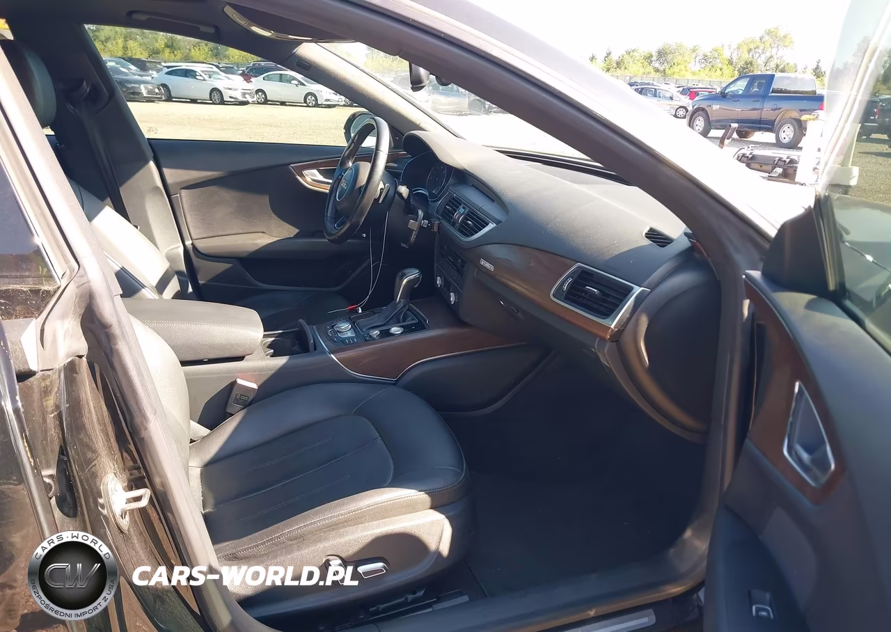 2016 Audi A7 3.0T Premium Plus VIN:WAUWGAFC7GN010077 - 5