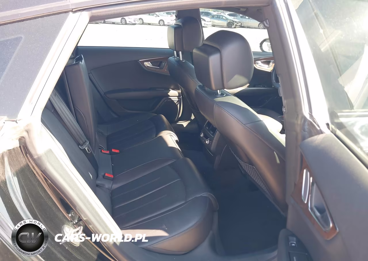 2016 Audi A7 3.0T Premium Plus VIN:WAUWGAFC7GN010077 - 8