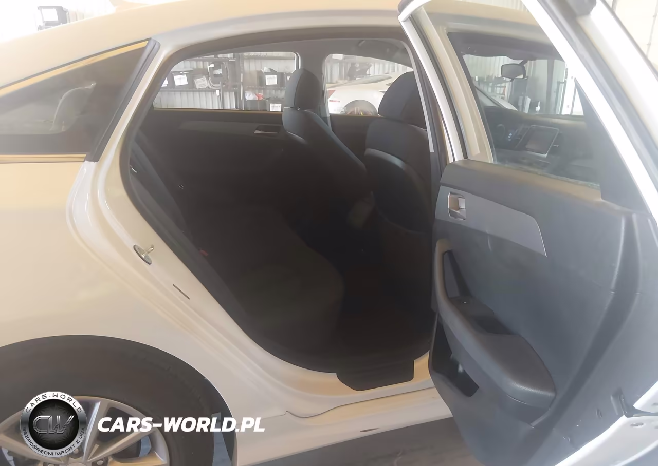 2018 Hyundai Sonata Eco VIN:5NPE24AAXJH682226 - 8