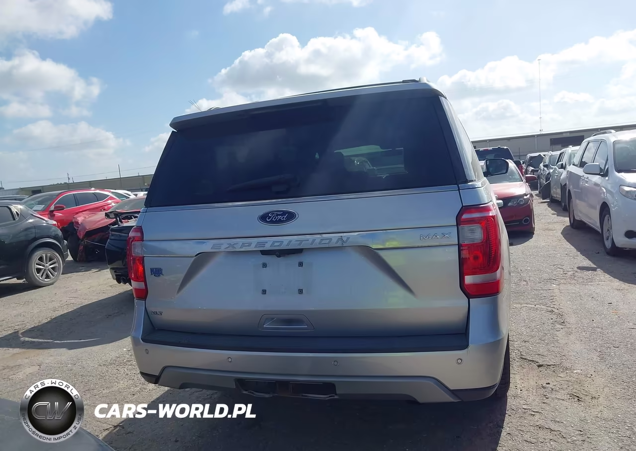 2018 Ford Expedition Max Xlt VIN:1FMJK1HT8JEA70266 - 16