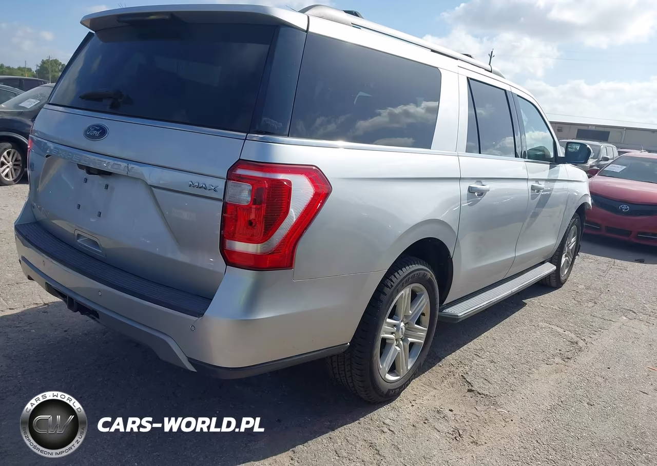 2018 Ford Expedition Max Xlt VIN:1FMJK1HT8JEA70266 - 4