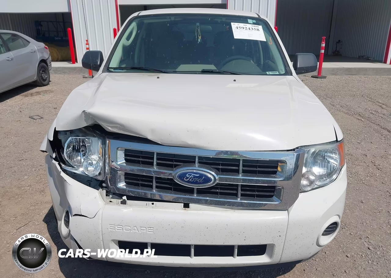 2010 Ford Escape Xls VIN:1FMCU0C74AKC48957 - 12