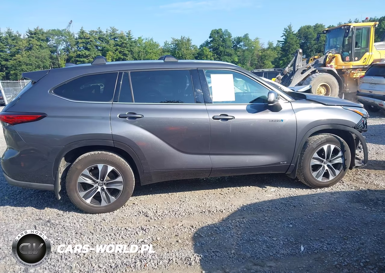2020 Toyota Highlander Hybrid Xle VIN:5TDHBRCHXLS505001 - 13