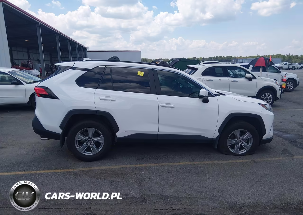 2022 Toyota Rav4 Hybrid Xle VIN:4T3RWRFV9NU077305 - 13