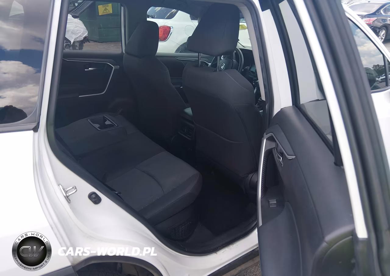 2022 Toyota Rav4 Hybrid Xle VIN:4T3RWRFV9NU077305 - 8