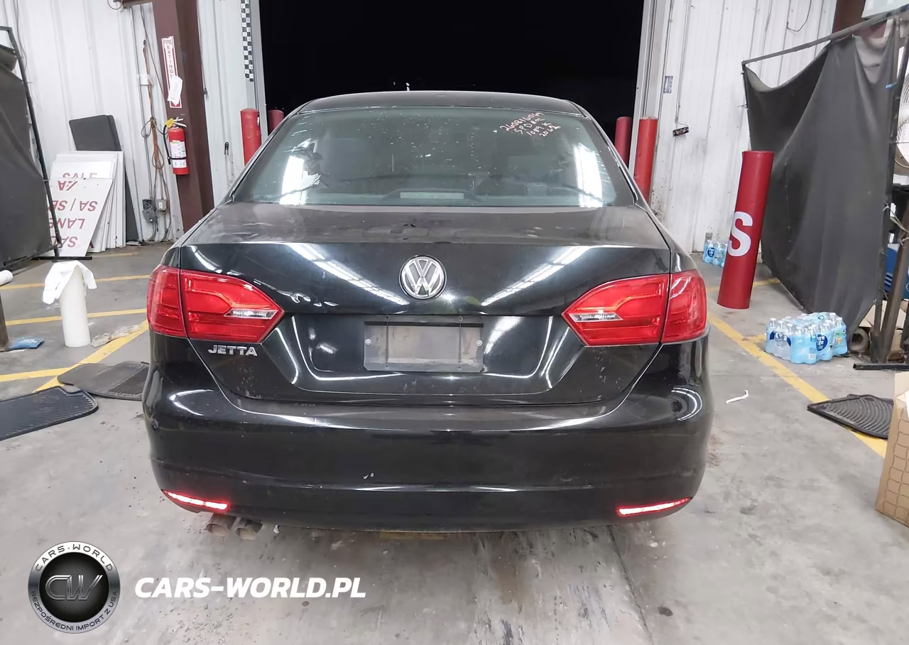 2013 Volkswagen Jetta 2.0L S VIN:3VW2K7AJ7DM382062 - 15