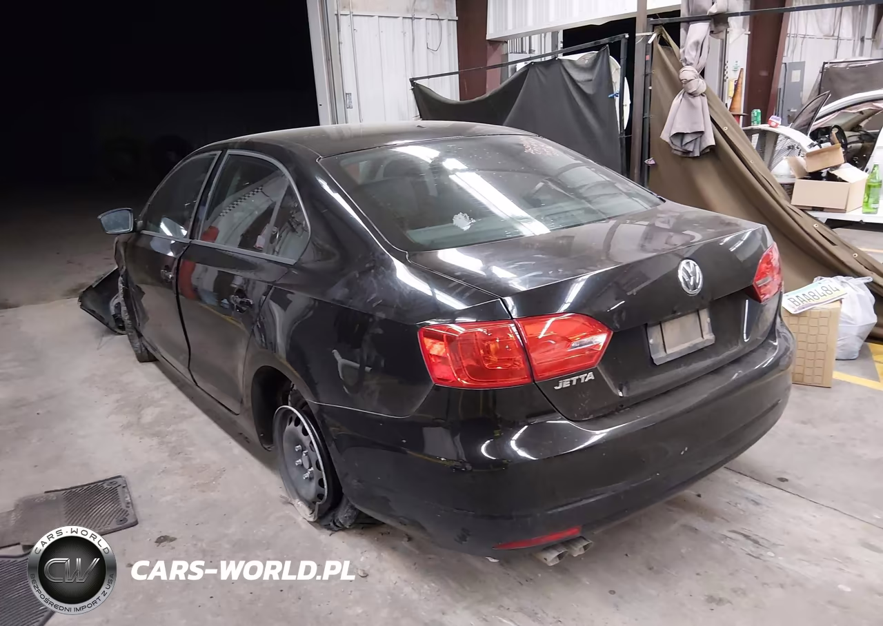 2013 Volkswagen Jetta 2.0L S VIN:3VW2K7AJ7DM382062 - 3