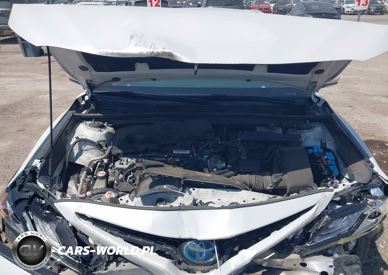 2021 Toyota Camry Xse Hybrid VIN:4T1K31AK4MU550477 - 10