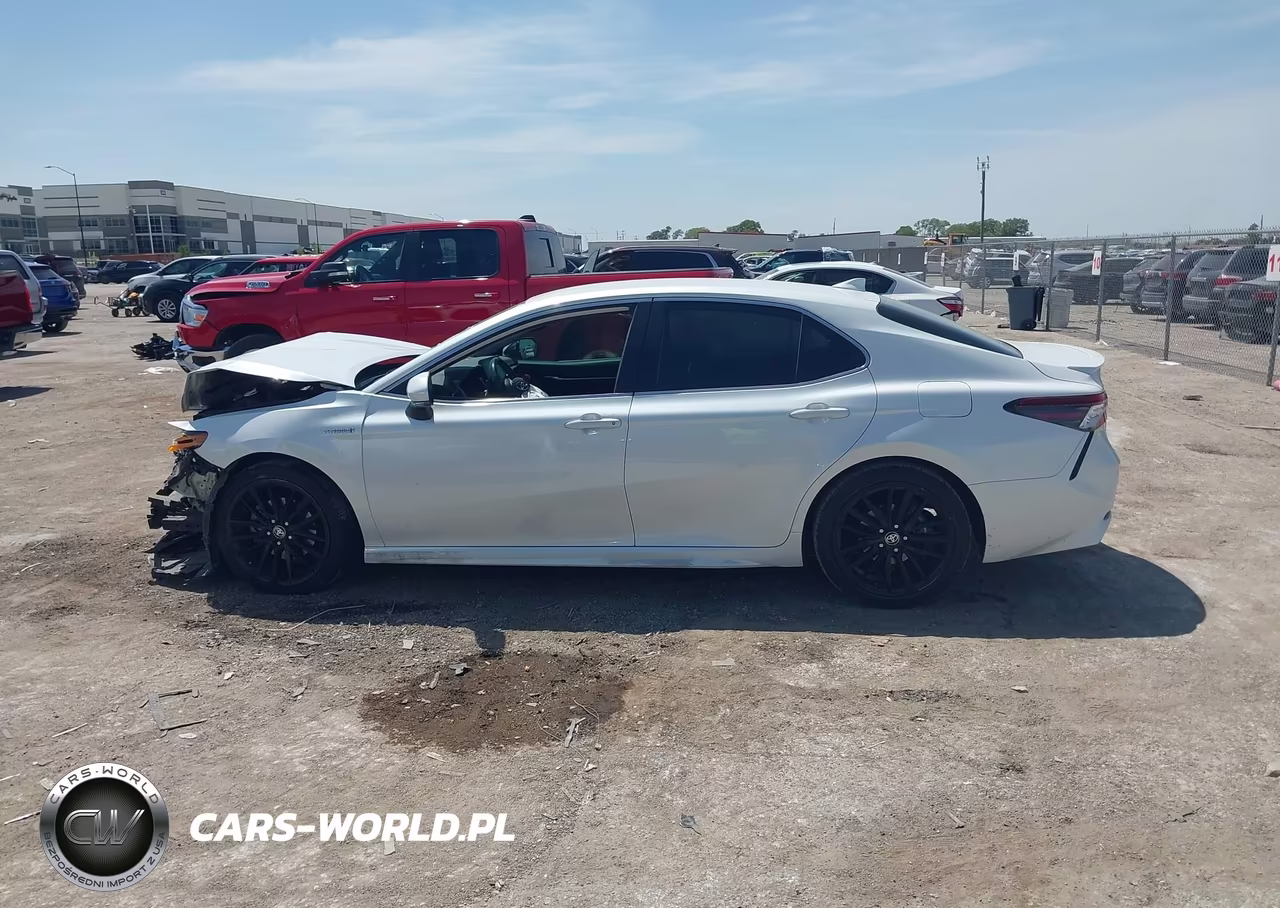 2021 Toyota Camry Xse Hybrid VIN:4T1K31AK4MU550477 - 14