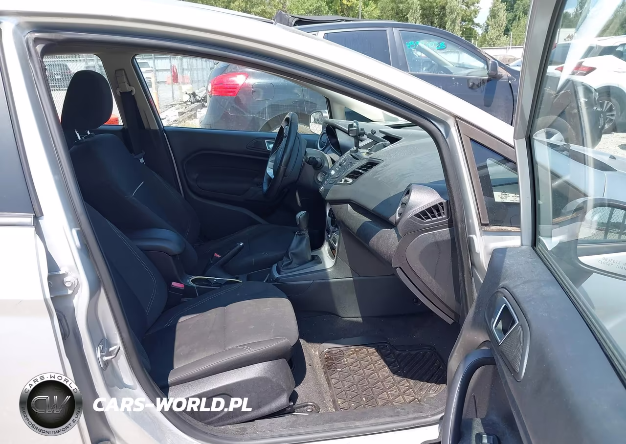 2014 Ford Fiesta Se VIN:3FADP4EJ4EM116981 - 5