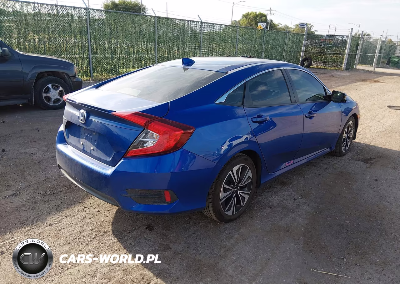 2018 Honda Civic Ex-T VIN:JHMFC1F33JX005547 - 4