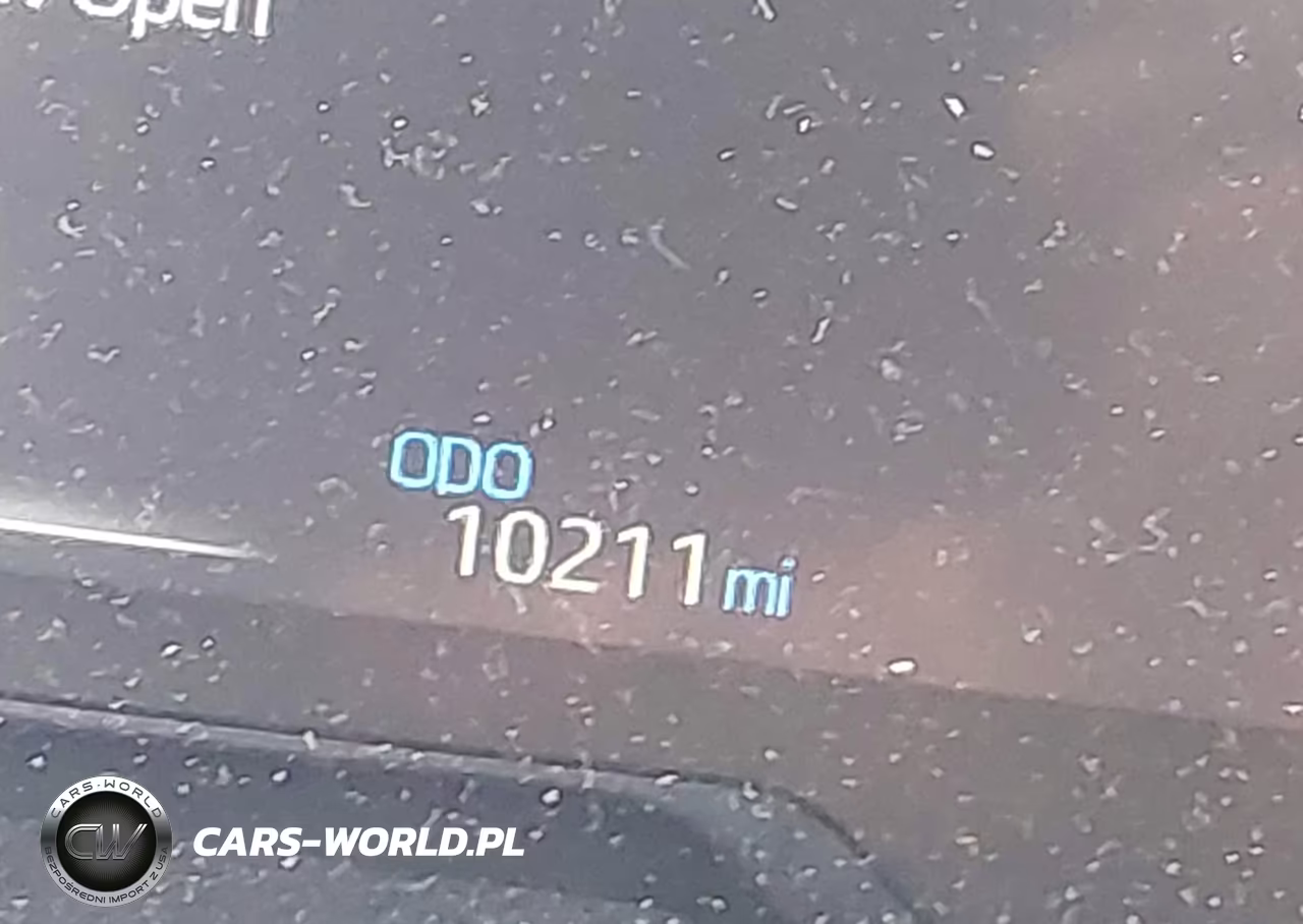 2025 Toyota Rav4 Xle VIN:2T3P1RFV9SW581757 - 16