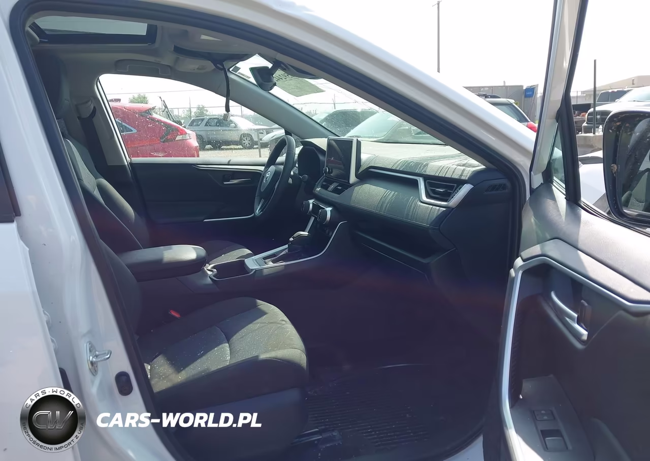2025 Toyota Rav4 Xle VIN:2T3P1RFV9SW581757 - 5