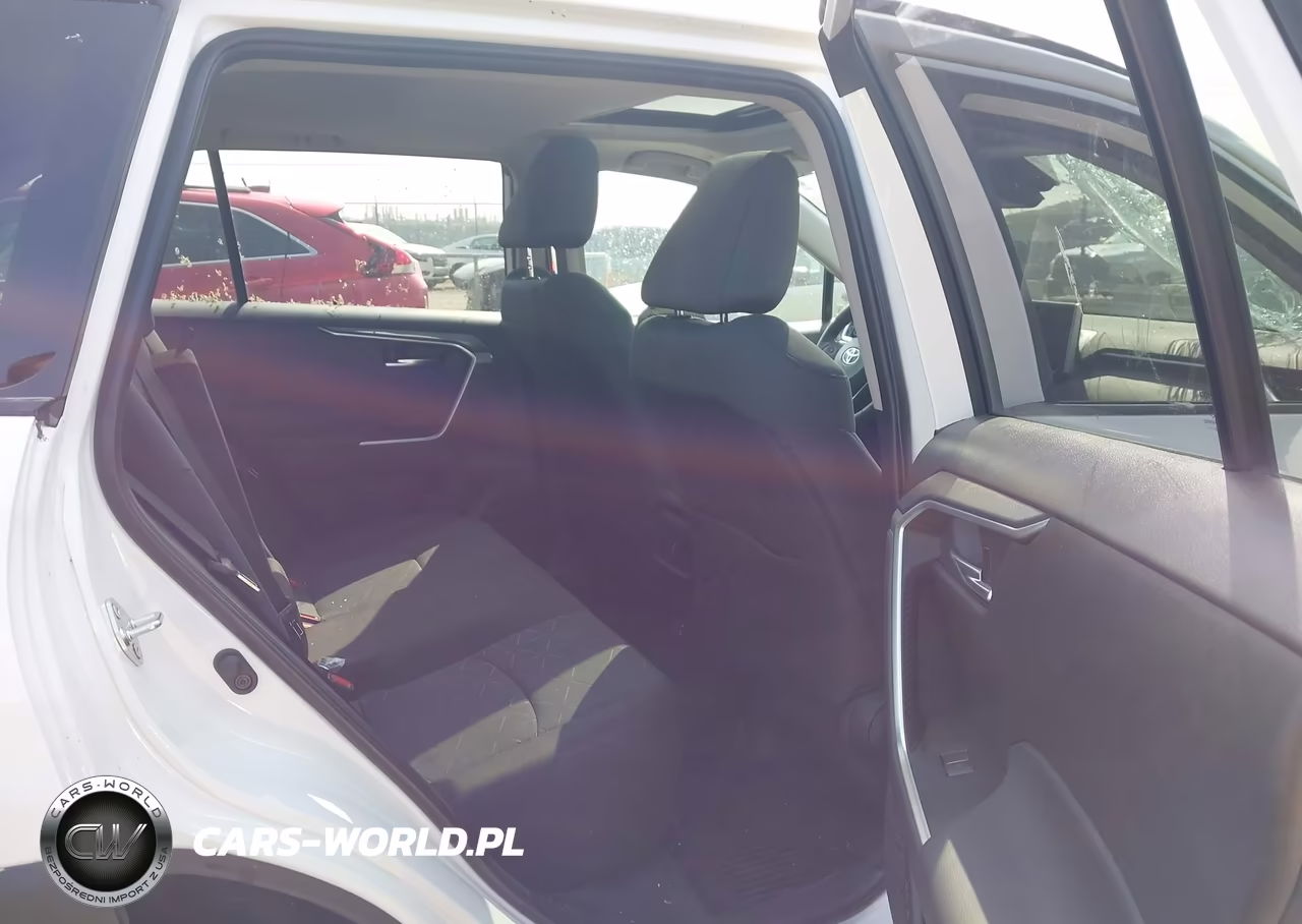 2025 Toyota Rav4 Xle VIN:2T3P1RFV9SW581757 - 8