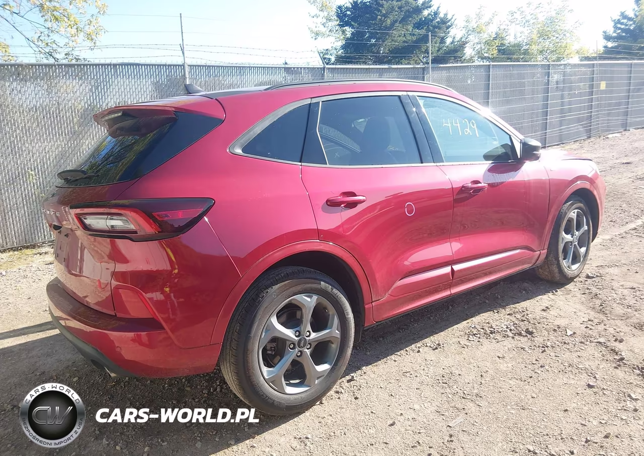 2023 Ford Escape St-Line VIN:1FMCU0MN7PUA52408 - 4
