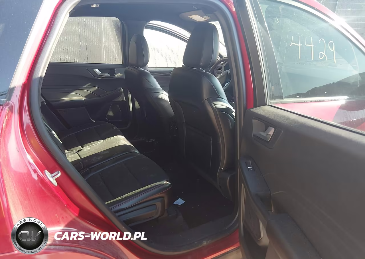2023 Ford Escape St-Line VIN:1FMCU0MN7PUA52408 - 8