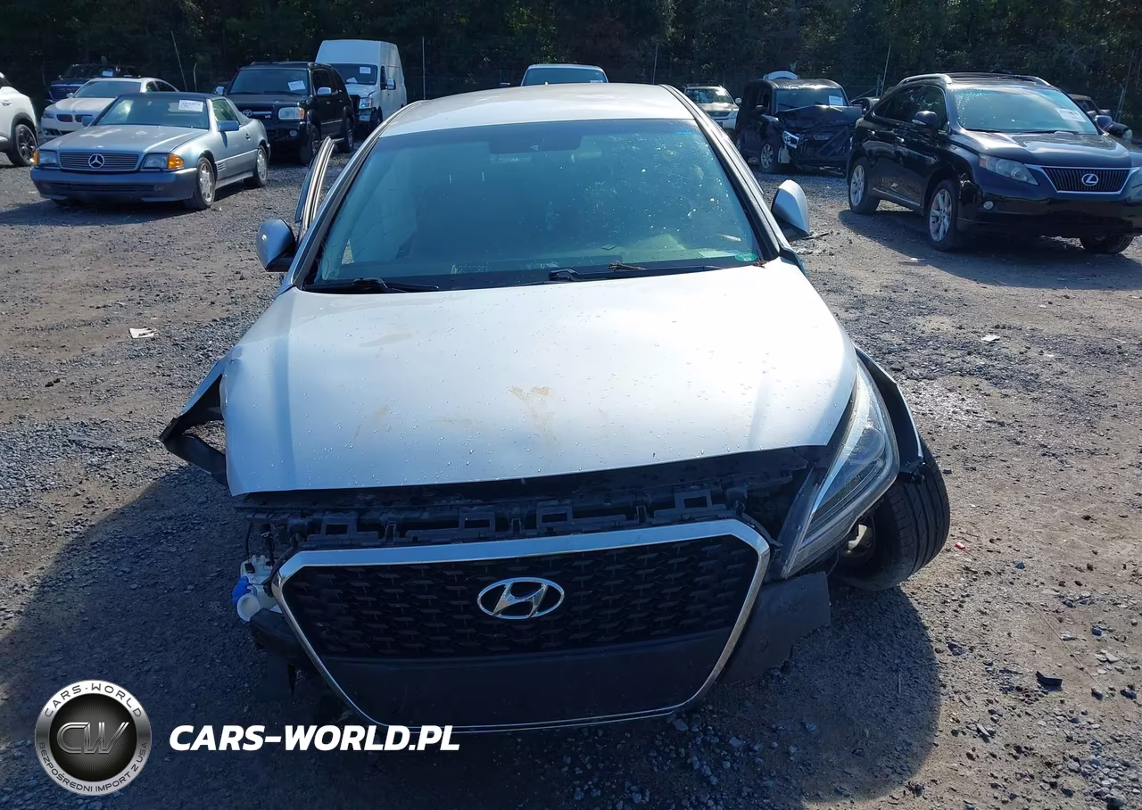 2017 Hyundai Sonata Hybrid Limited VIN:KMHE34L33HA063265 - 12
